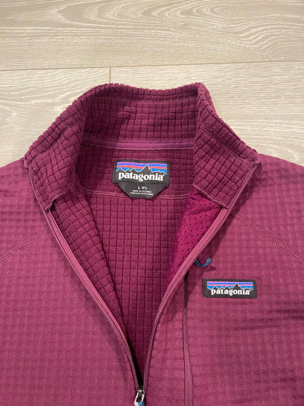 Patagonia Women's R1® Pullover Purple Maroon size Large - Picture 5 of 11